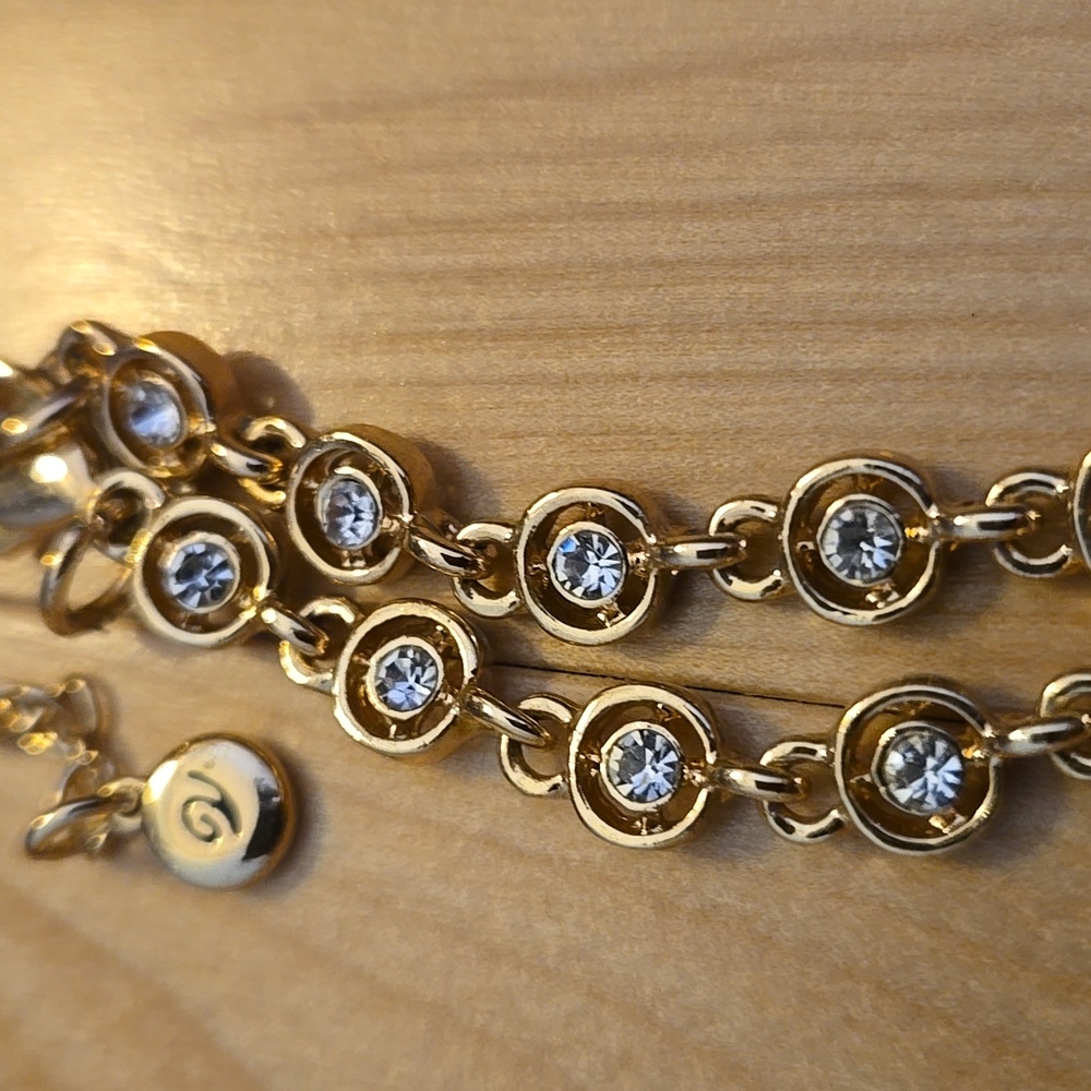 Vintage Gold Tone Necklace Bundle - Picture 4 of 7